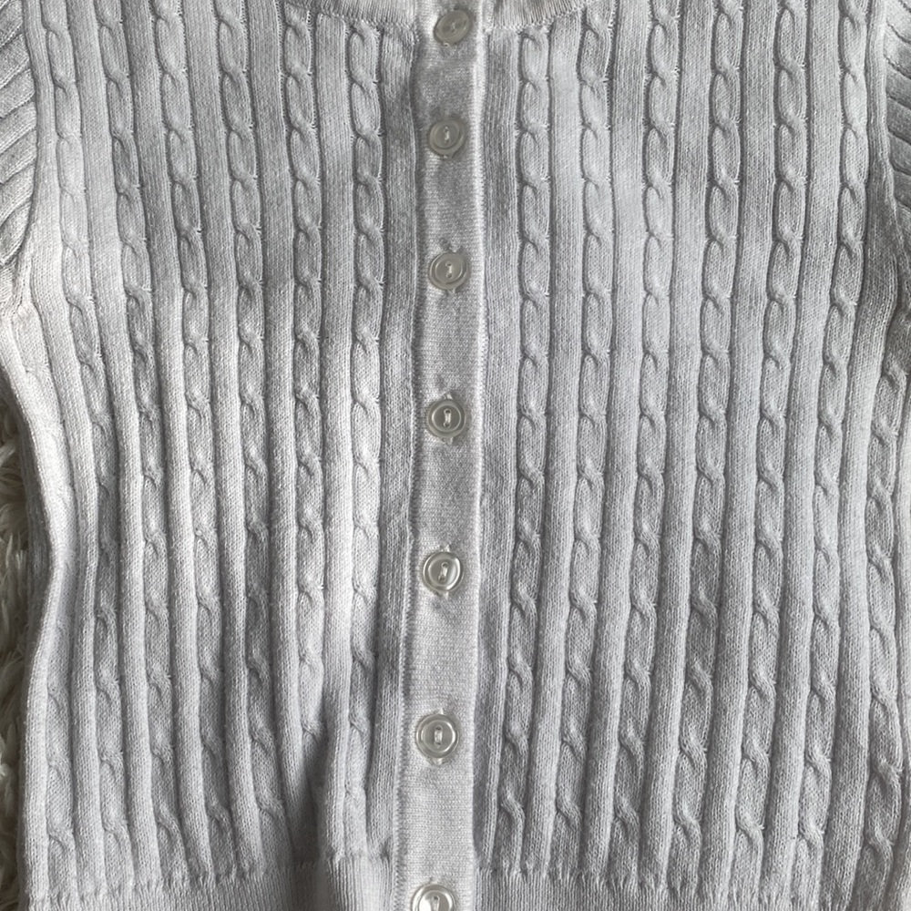 Top. - Picture 2 of 4